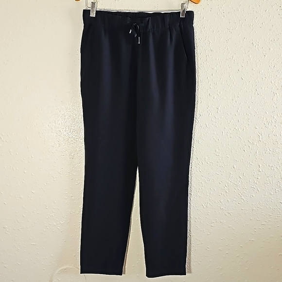 Lululemon Black Trousers - Picture 1 of 10